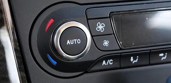 车上的auto什么按键是什么意思,代表自动功能(有5处auto按键)