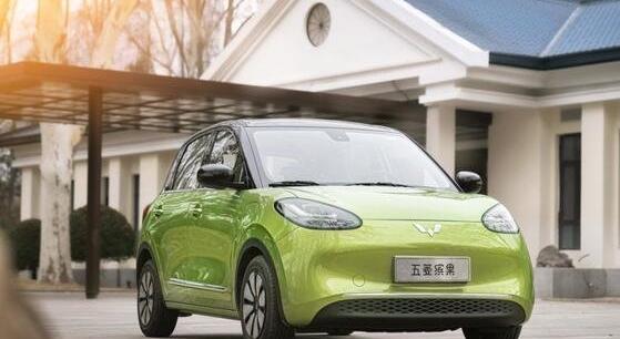 五菱缤果电动车2023款价格表,新车售价仅5.98万-8.48万元